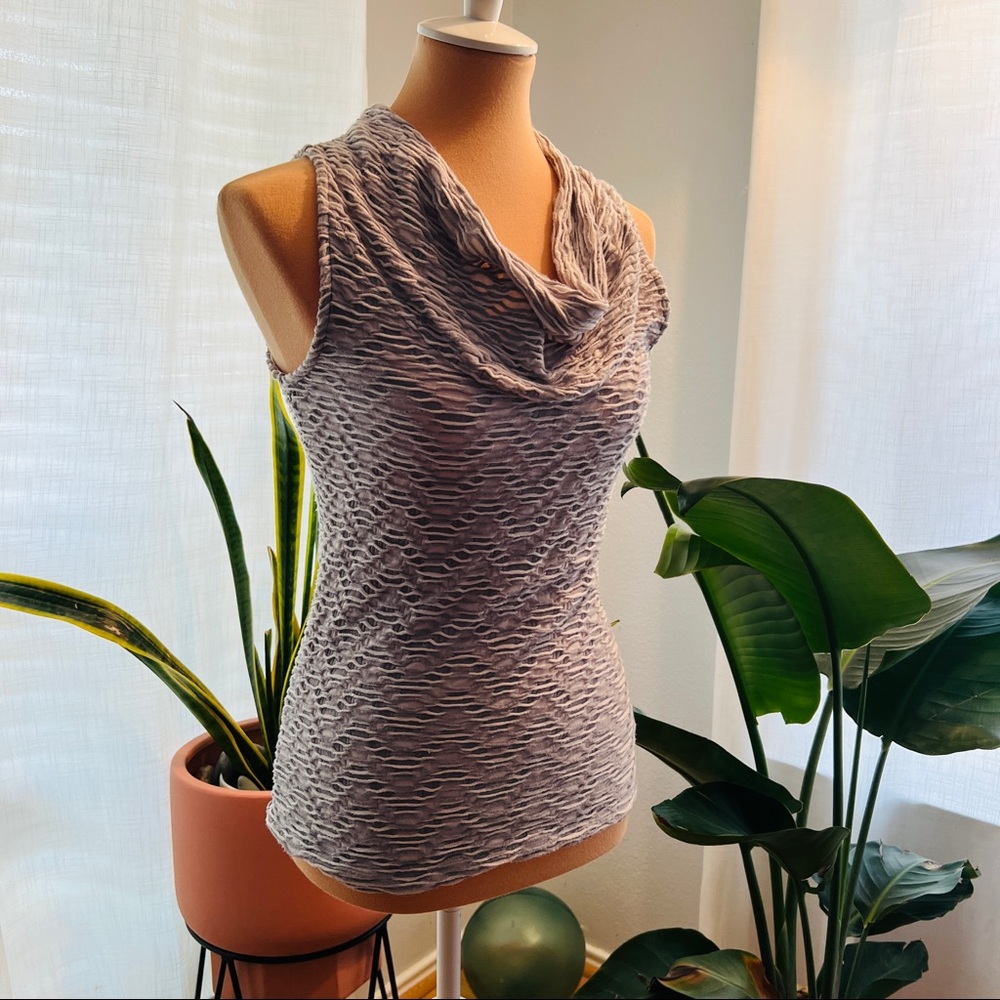 Anthropologie - Deletta - Grey and White Knit Top - XS